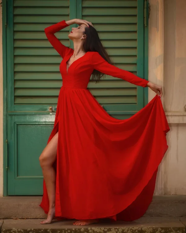 Vestido Longo Vermelho com Fenda